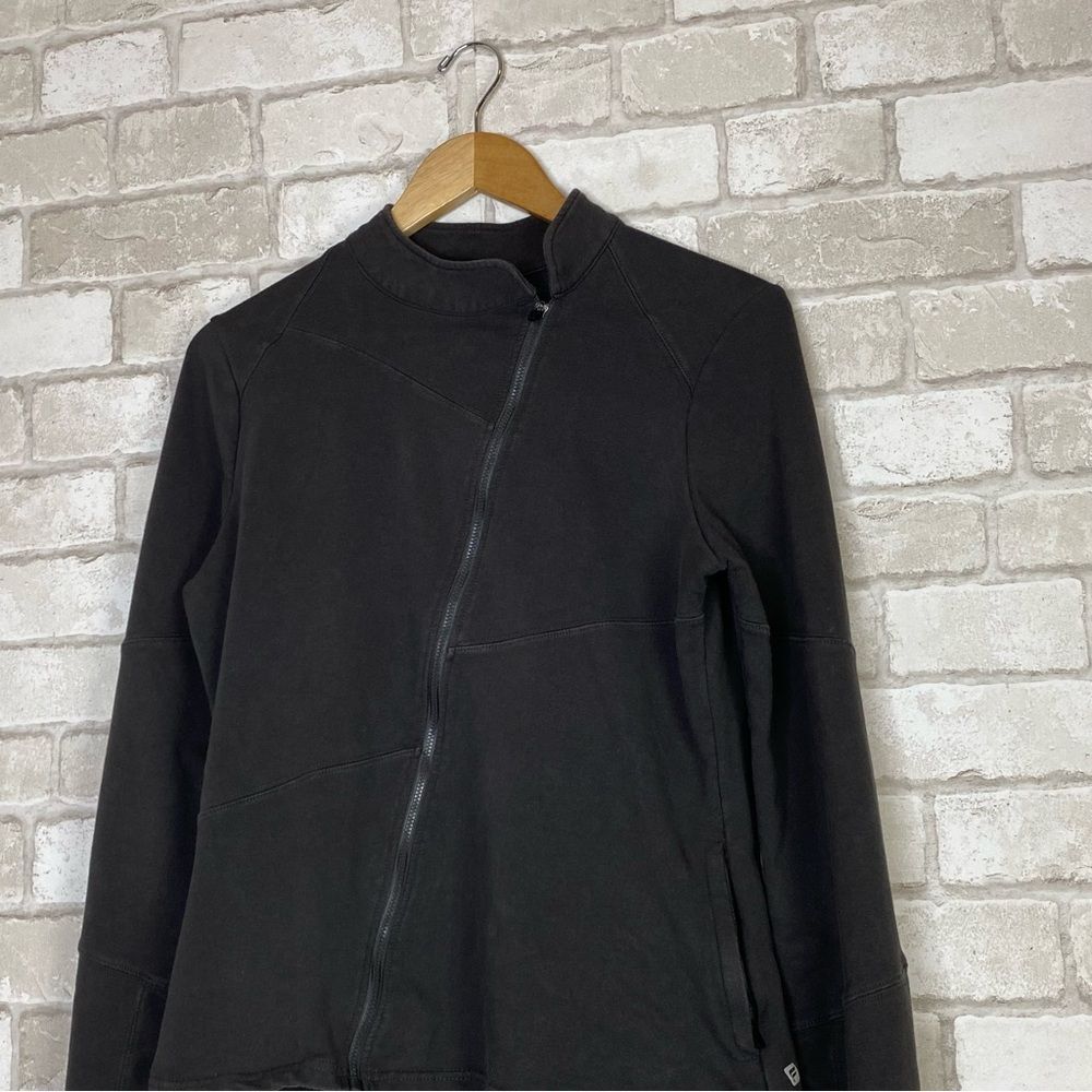 Fabletics Asymmetrical Davis Charcoal Jacket - Picture 4 of 16